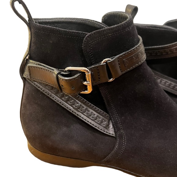 Louis Vuitton Mens Suede Belt Ankle Boots - Picture 2 of 7